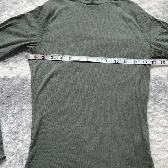 🔥4/$20 Hollister  Ruffle Turtleneck - Picture 6 of 12